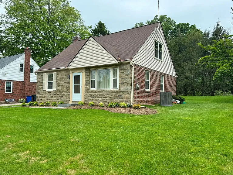 1549 County Line Rd — Photo 20