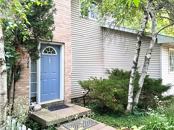 2nd image of 722 N Gammon Rd #724-N