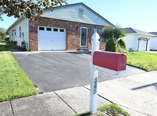 348 Costa Mesa Drive, Toms River, NJ 08757