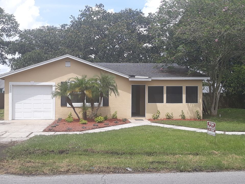 1st image of 4931 Wildflower Dr