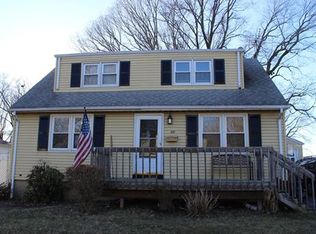 27 Lois Ave, East Brunswick, NJ 08816