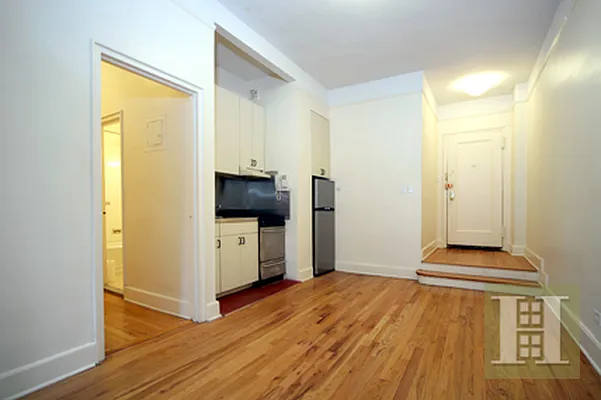 Rented by Halstead Real Estate | media 3