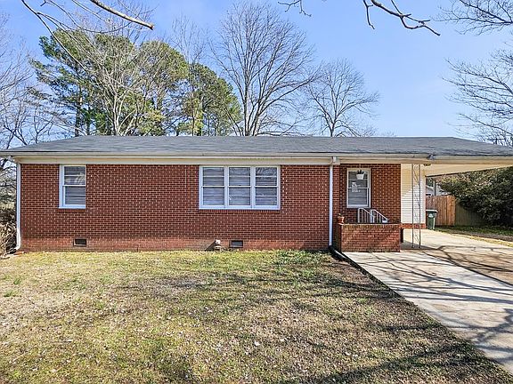 2nd image of 325 Crestview St