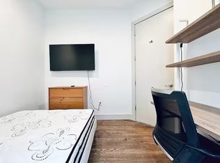 1718 Summerfield St #2-208, Ridgewood, NY 11385