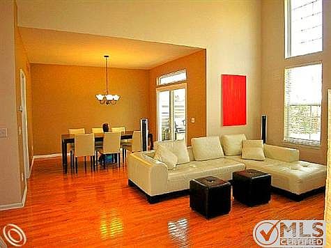 living dining2.jpg