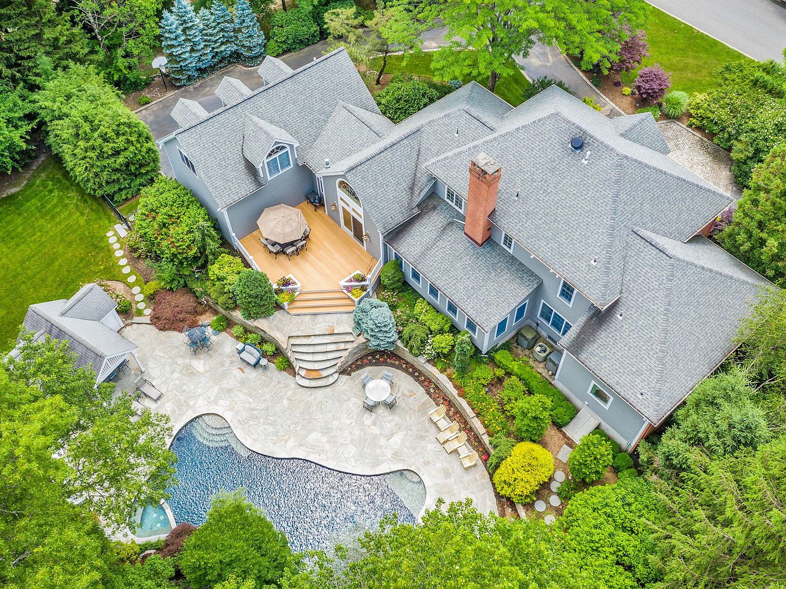 7 Crocker Mansion Dr, Mahwah, NJ 07430 Zillow