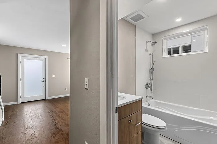 4107 SW Oregon St — Photo 11