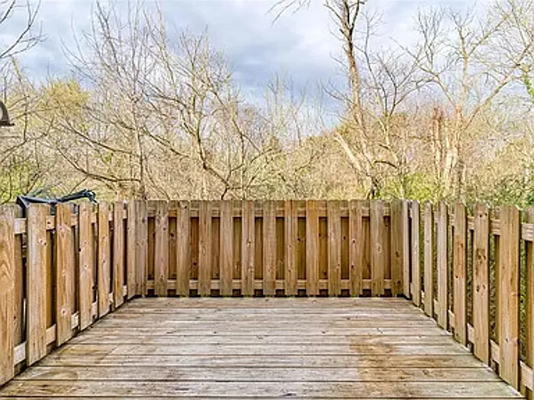531 Lex Dr — Photo 5