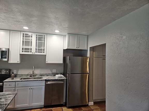5th image of 2117 3rd Ave E