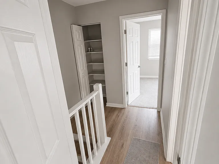 6932 NW Chapel Woods Ln — Photo 10
