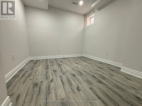 3rd image of 61 Hawtrey Rd #Basement