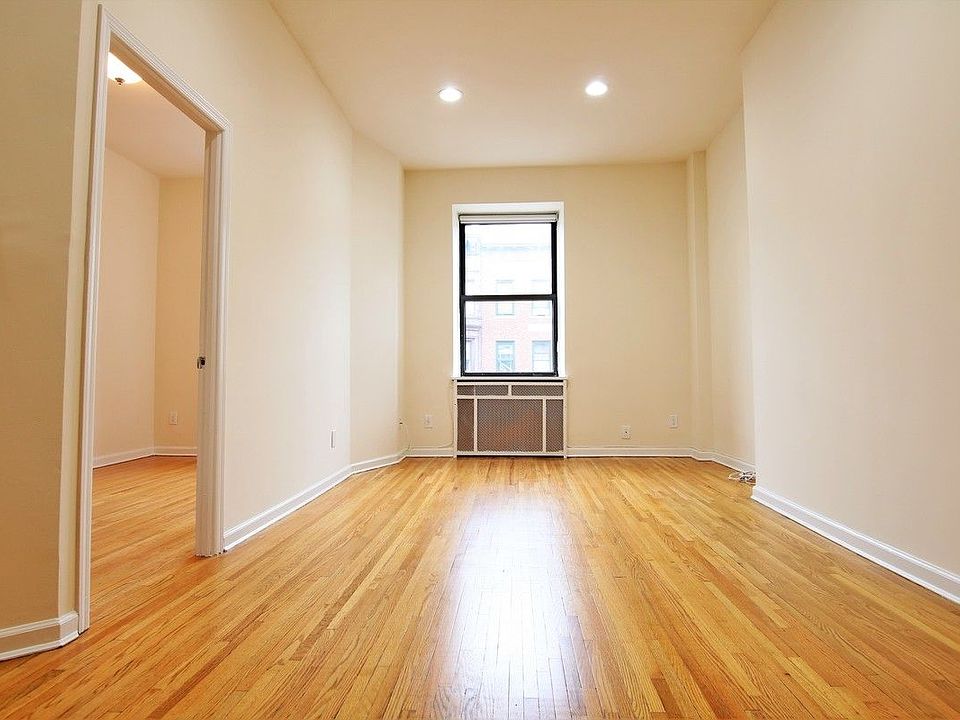 1st image of 32 W 75th St #3F