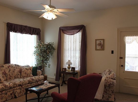 4th image of 6094 Blue St