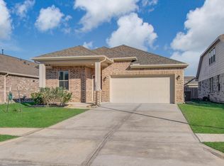 8426 Beacon Bay Cir, Baytown, TX 77523