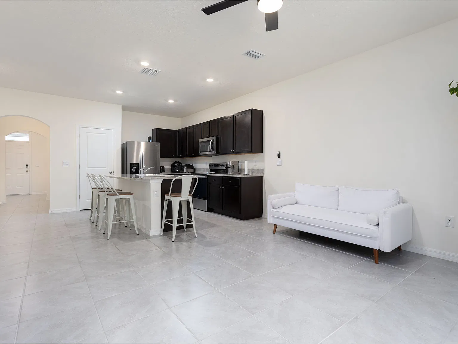 13809 NW 9th Rd — Photo 2