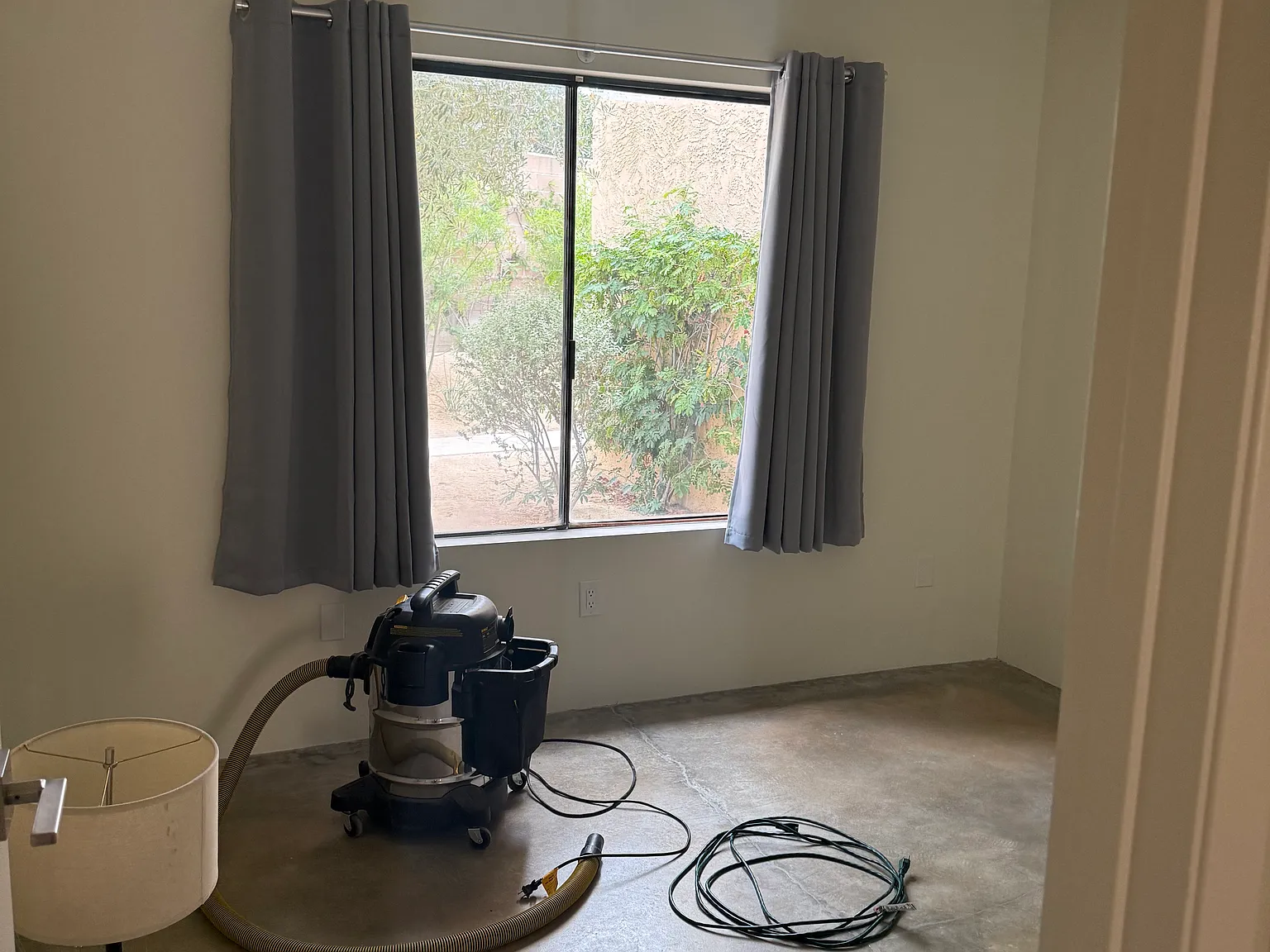 Smoke Tree Ct, Palm Desert — Photo 3