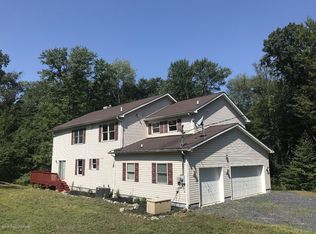 5237 Cherry Valley Rd, Saylorsburg, PA 18353