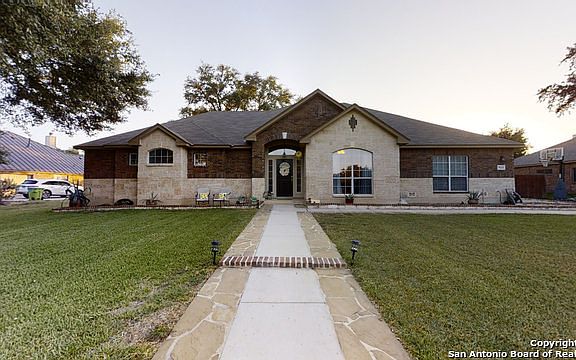 4th image of 9211 Gaytan Dr