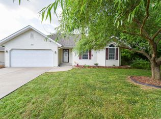 3939 W Linwood St, Springfield, MO 65807