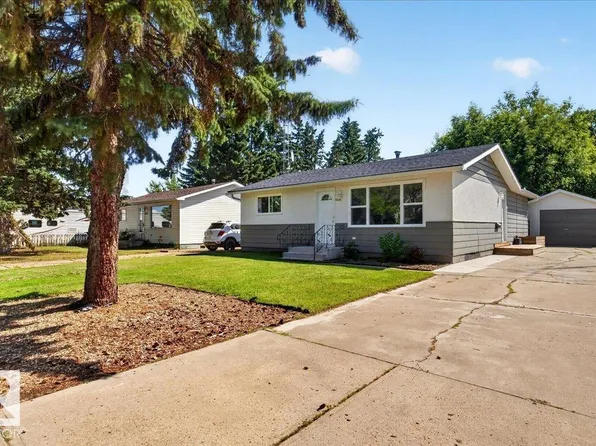 5325 46th St, Vegreville, AB T9C 1C4