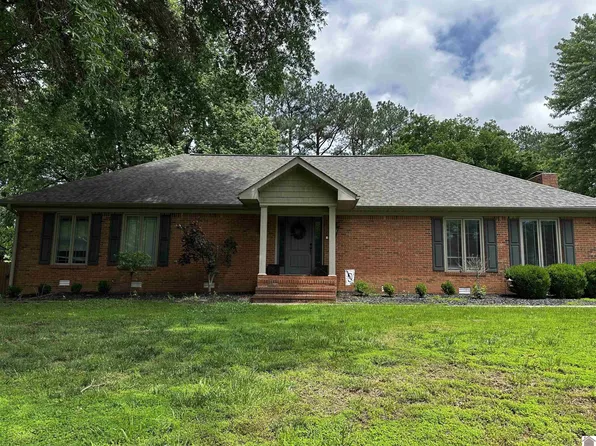 150 Jessamine Dr, Paducah, KY 42001