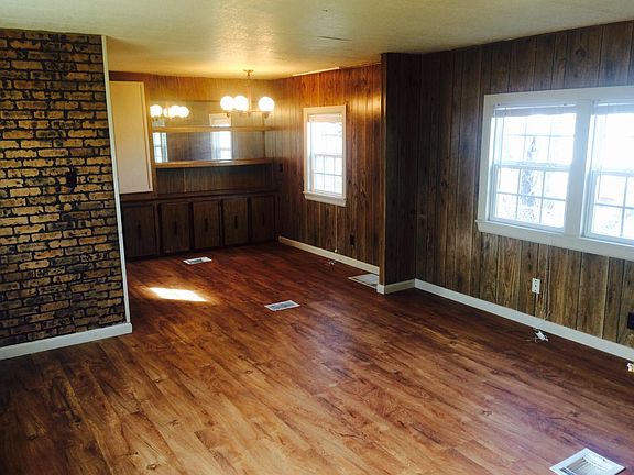 3rd image of 1042 Harmony Dr