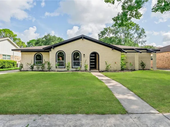 6114 Valkeith Dr, Houston, TX 77096