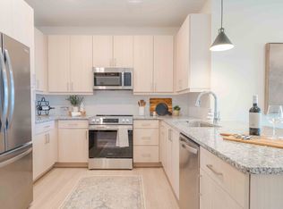 Alexan Waltham, Waltham, MA 02451