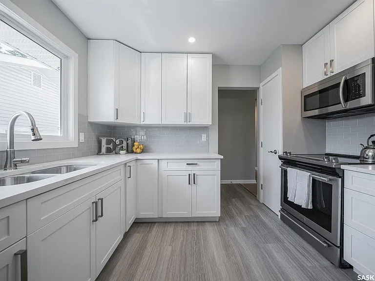 2202 Cumberland Ave S #A — Photo 10