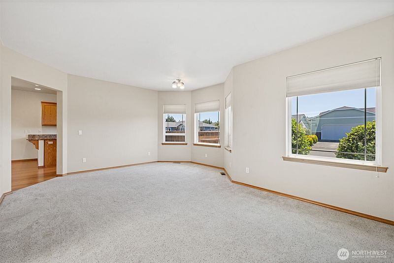 5th image of 191 Choice Loop