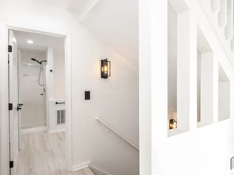 613 Wulbrun Dr — Photo 8