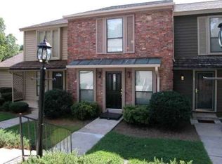 1085 Holly Dr, Gainesville, GA 30501