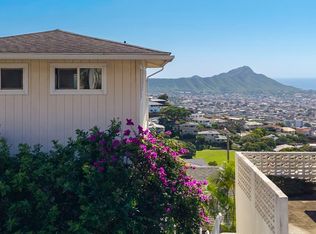 1925 Saint Louis Dr, Honolulu, HI 96816