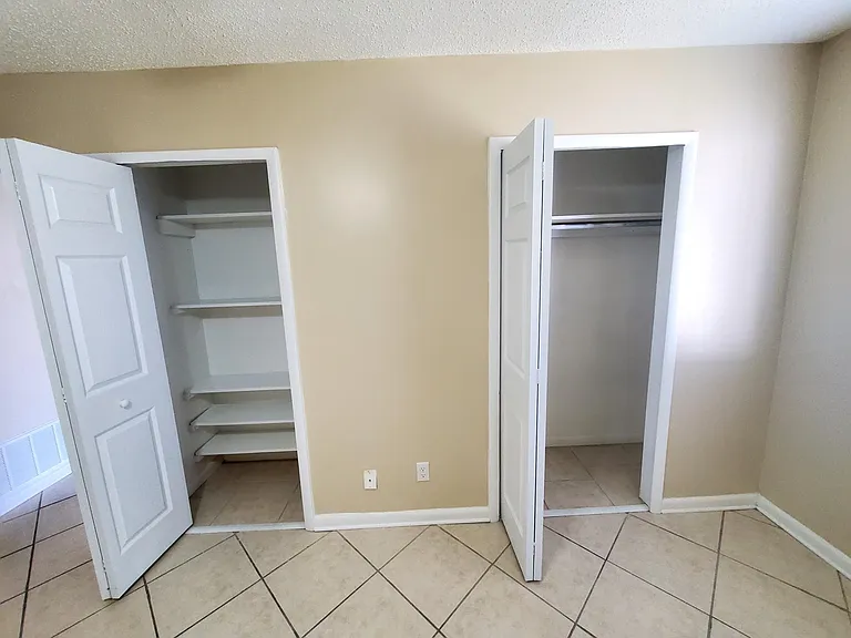 6527 Old Shell Rd #28 — Photo 9