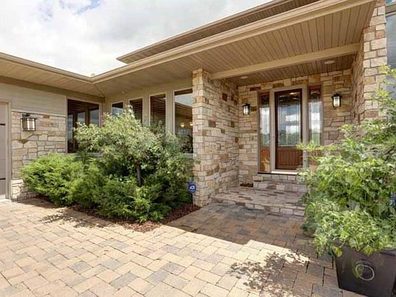 2nd image of 1609 Green Vistas Dr