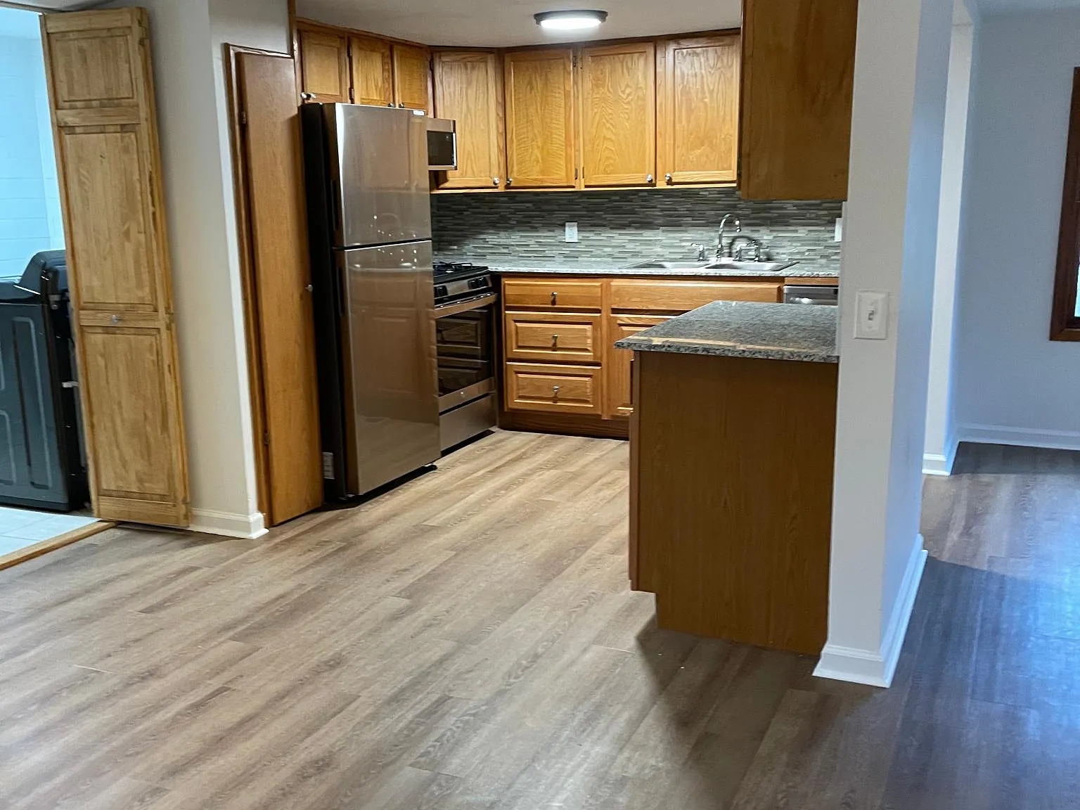 7766 Black Creek Rd — Photo 3
