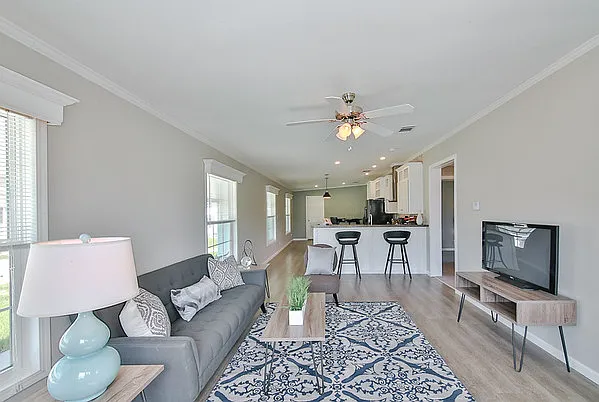 475 Netherland Ave #475 — Photo 6