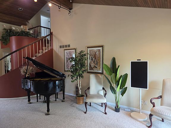 2nd image of 7229 Creeks Bend Dr