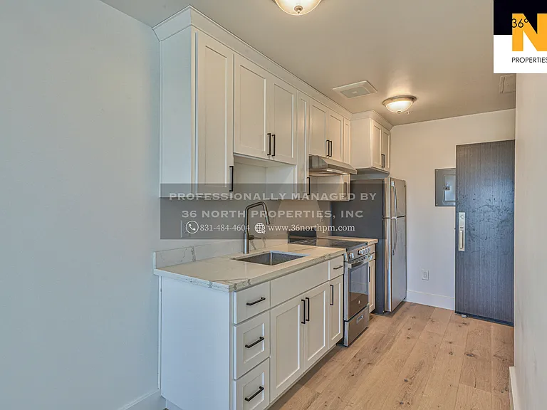 301 Main Street — Photo 9