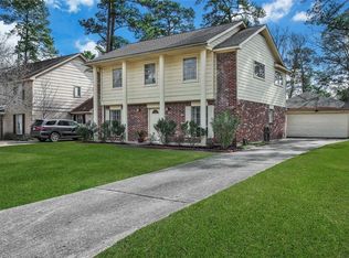 8311 Autumn Willow Dr, Tomball, TX 77375