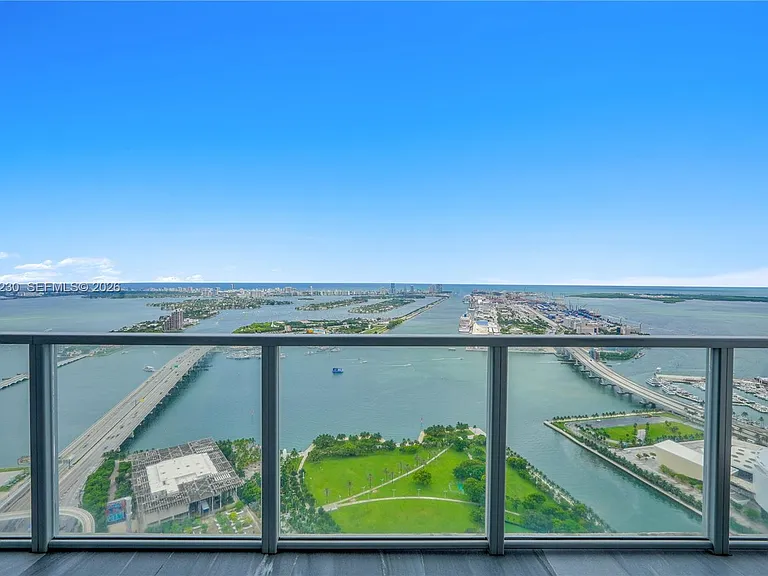 1100 Biscayne Blvd #6001 — Photo 3