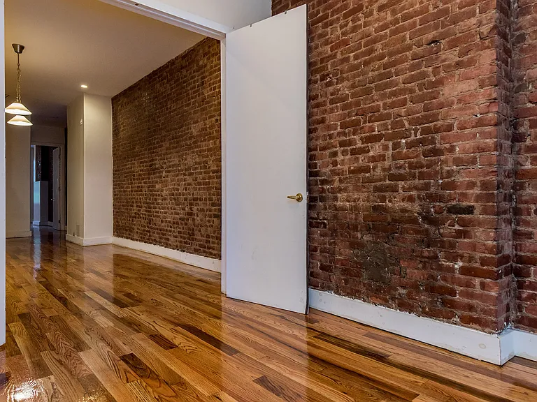 88 George St #1R — Photo 8