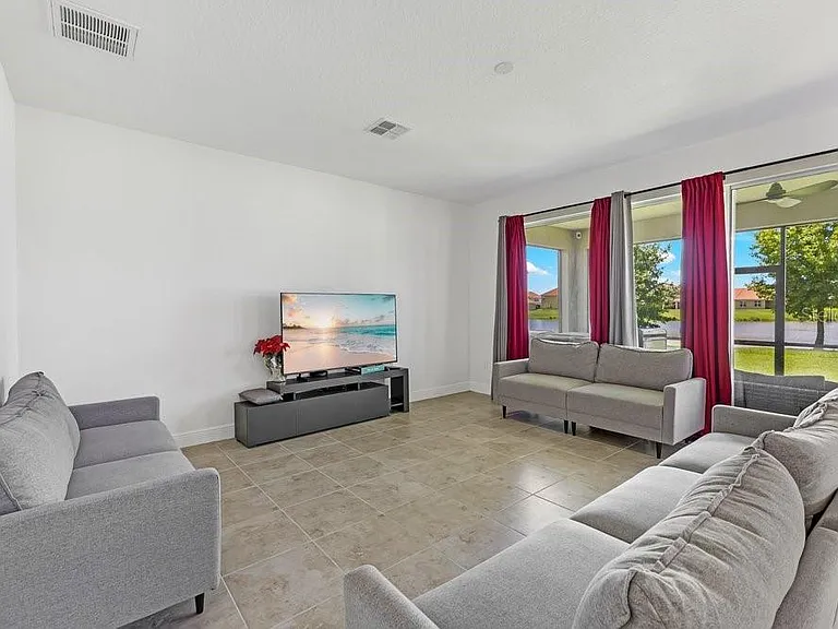 3802 Carrick Bend Dr — Photo 5