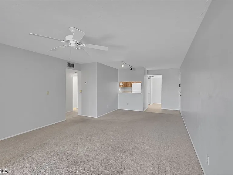 8474 Charter Club Cir #13 — Photo 11
