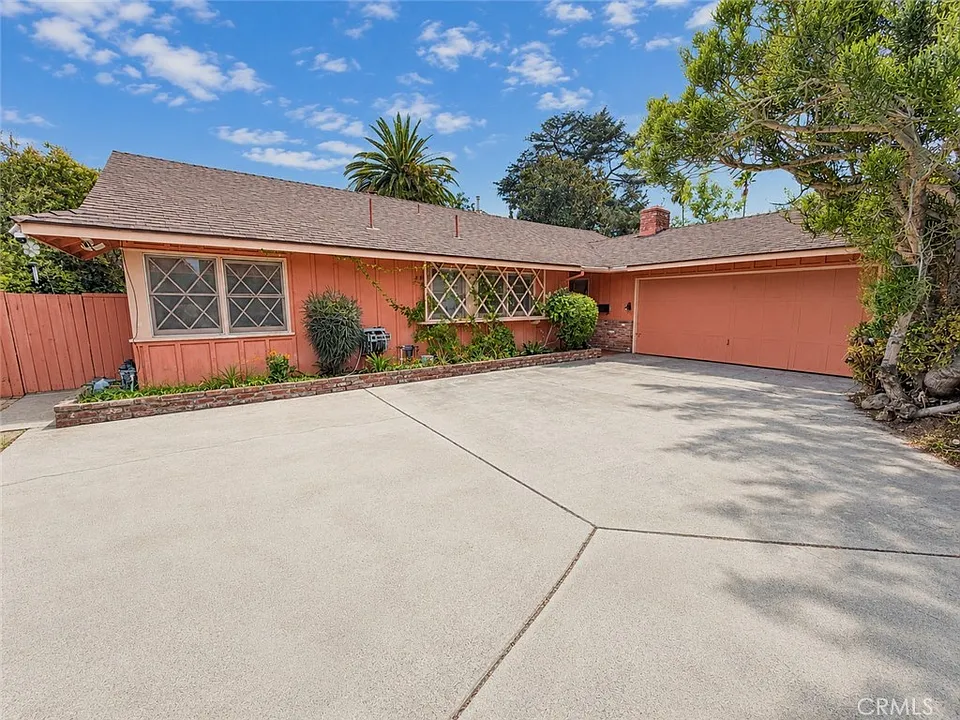 108 Barret Rd