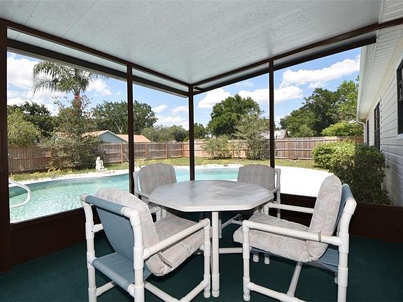 3rd image of 6756 Sawmill Blvd