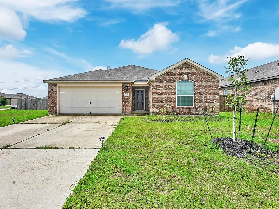 170 Kennedy Dr