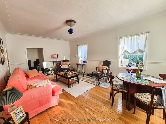 4th image of 39 Union St E #B