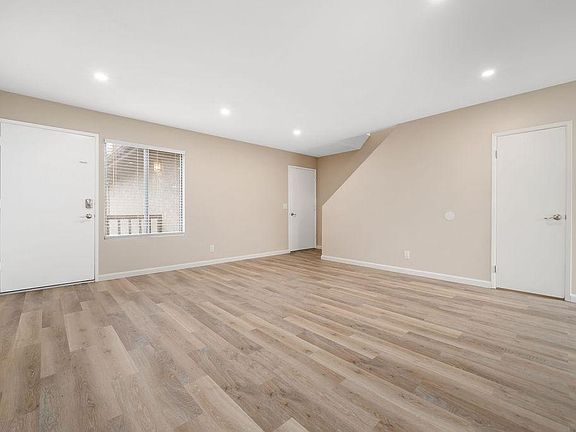 4th image of 7505 Santa Ysabel Ave #4