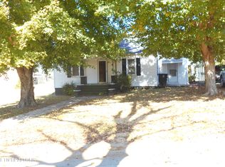 326 Fisher St, Athens, TN 37303